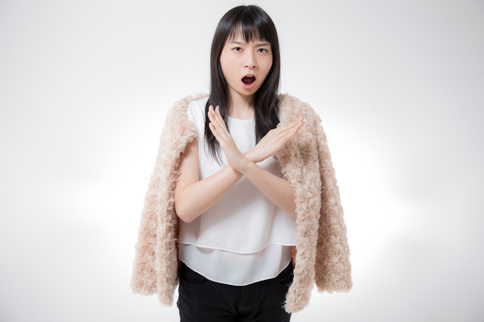 【衝撃の事実】海でのレジャー　紫外線対策に日焼け止めを使ってはいけない？